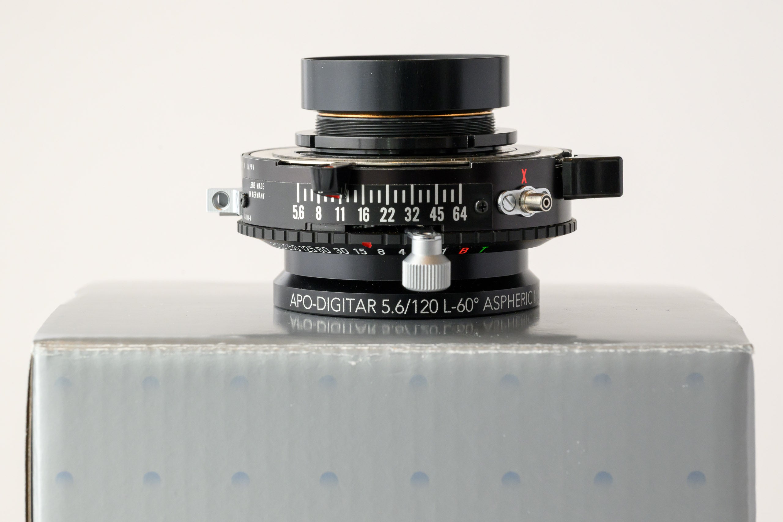 Schneider APO-Digitar 120mm f/5.6 Aspheric – photohus