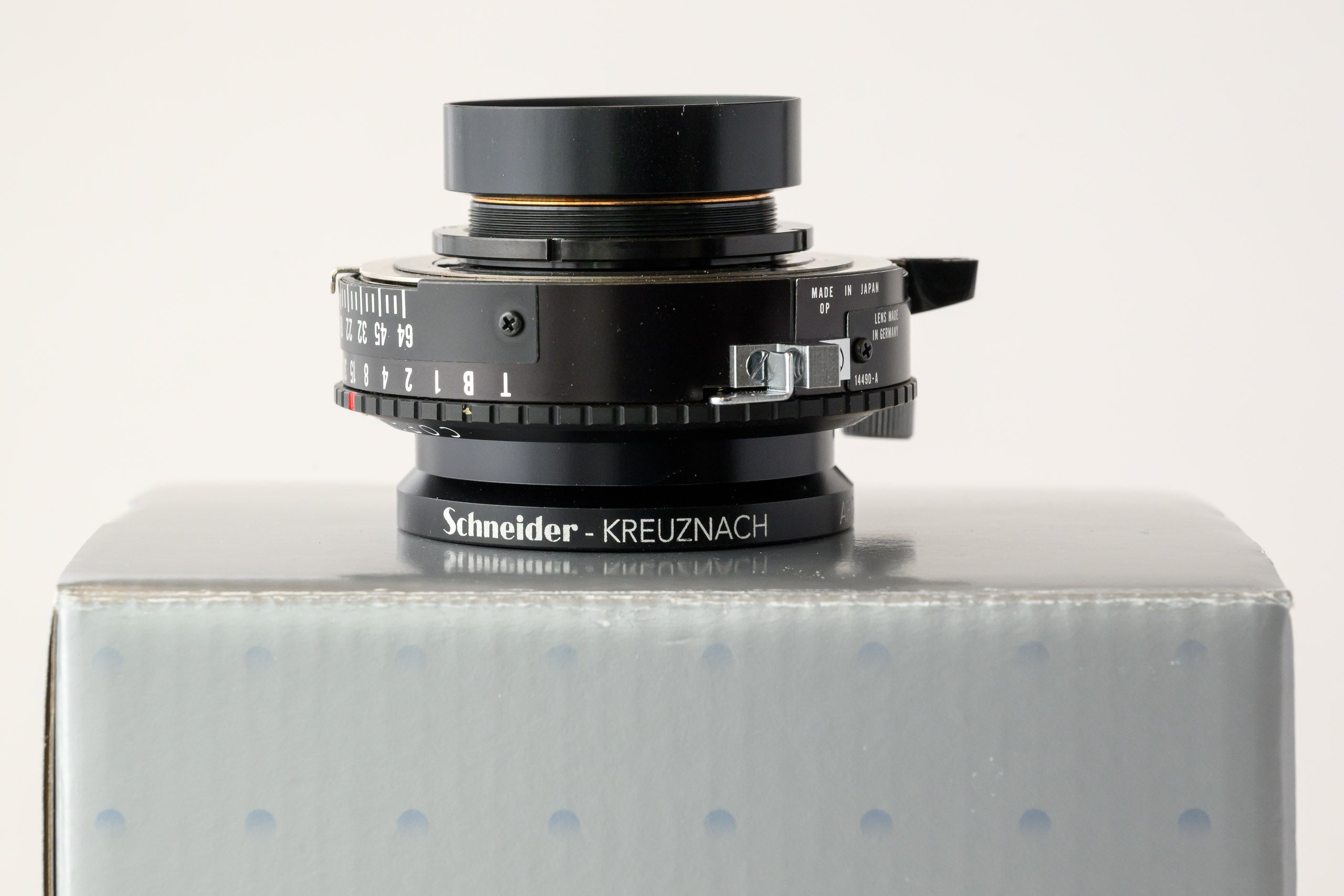 Schneider APO-Digitar 120mm f/5.6 Aspheric – photohus